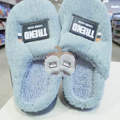 FUR SLIPPERS FOR WOMEN AND MEN