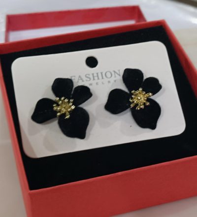 DIVA 01 STYLISH EARRINGS