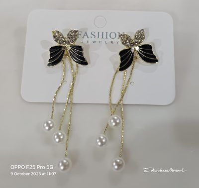 TITLI JI STYLISH EARRINGS